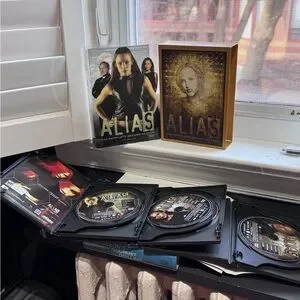 Alias | Media | Award Winning Alias Season 2 Dvd Set Spy Drama ...